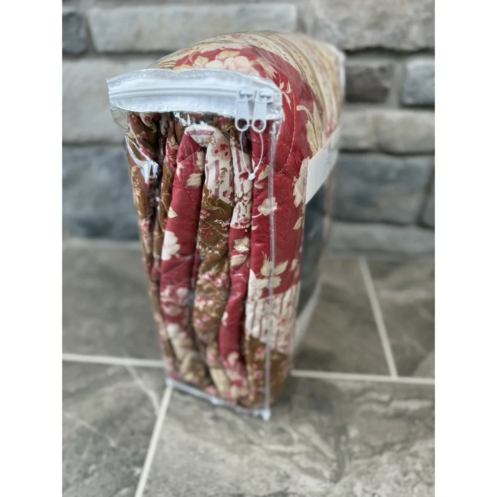 NEW Colormate Abigail Patchwork Quilt Full/Queen Sears Classic Heirloom Floral